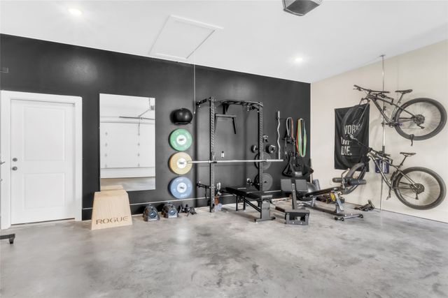 4514 Lone Oak Lane, Longview, TX 75605