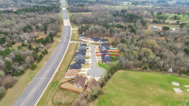 4514 Lone Oak Lane, Longview, TX 75605