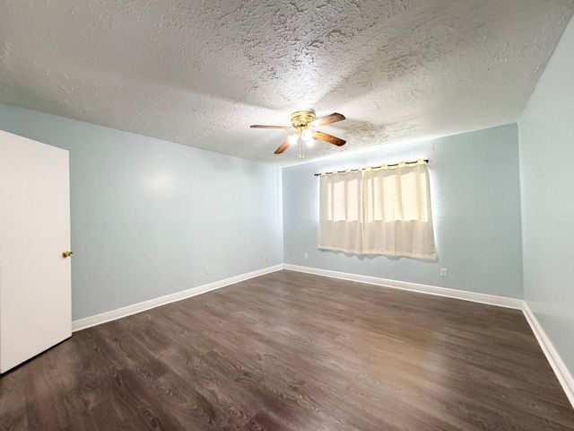 13175 Clarewood Drive, Houston, TX 77072