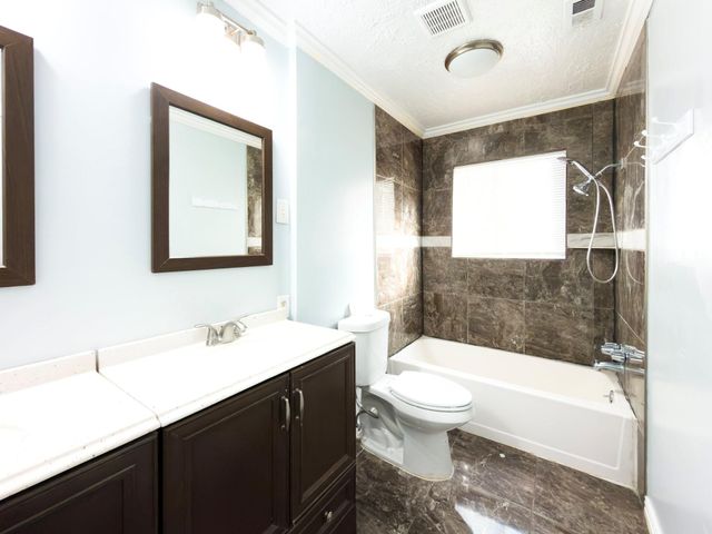 13175 Clarewood Drive, Houston, TX 77072