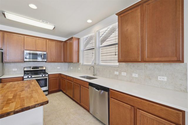 5152 Hellman, Kyle, TX 78640