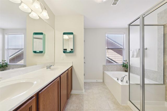 5152 Hellman, Kyle, TX 78640