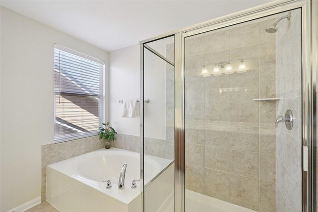 5152 Hellman, Kyle, TX 78640