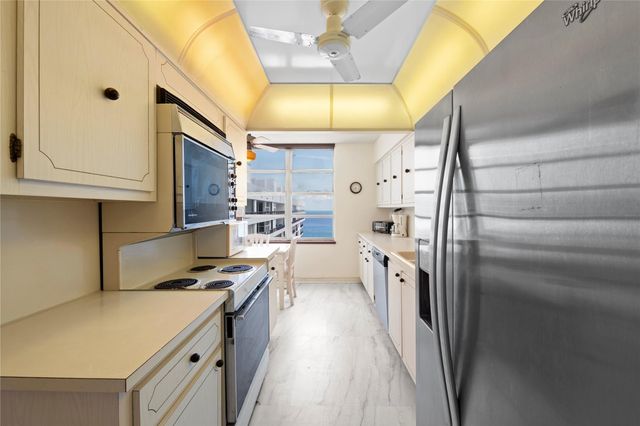 4280 Galt Ocean Drive 26D, Fort Lauderdale, FL 33308