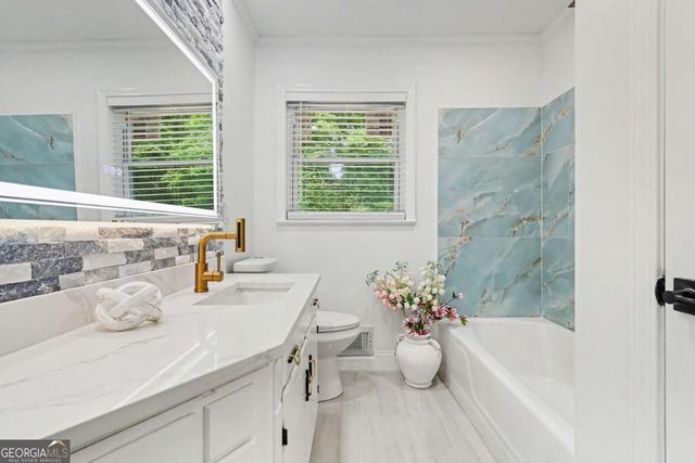 2417 Winshire Drive, Decatur, GA 30035