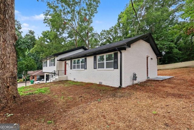 2417 Winshire Drive, Decatur, GA 30035