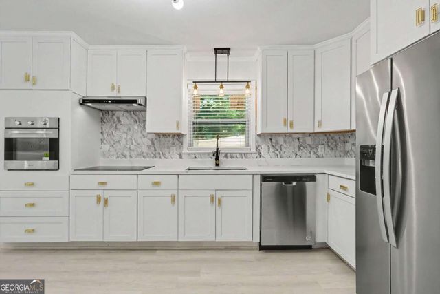 2417 Winshire Drive, Decatur, GA 30035
