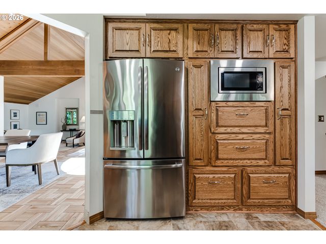 3506 SPRING Blvd, Eugene, OR 97405