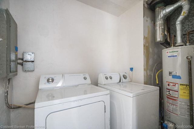 23442 Melville Avenue, Hazel Park, MI 48030