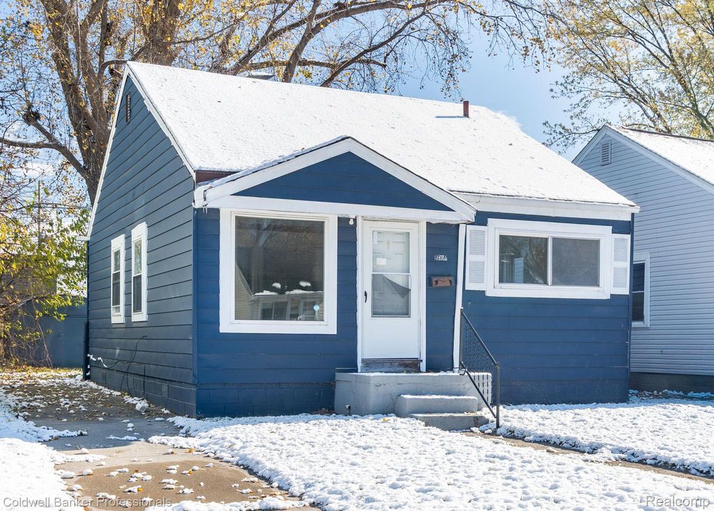 23442 Melville Avenue, Hazel Park, MI 48030