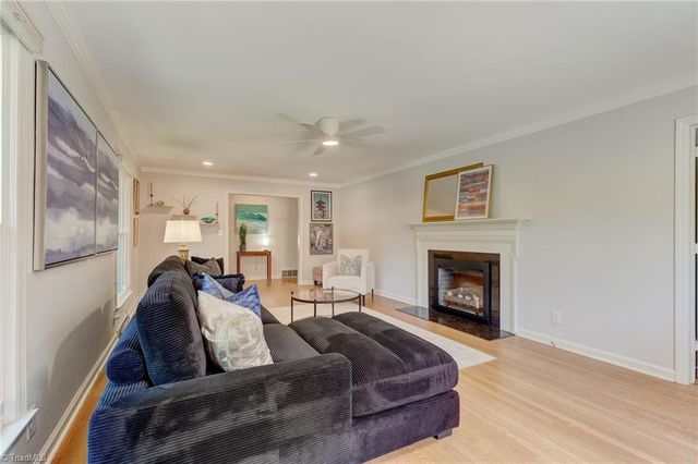2103 Briarwood Drive, Greensboro, NC 27403