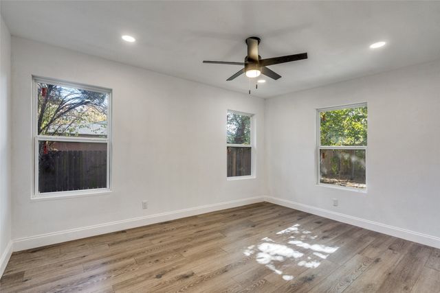 901 Woodleigh Drive, Mckinney, TX 75069