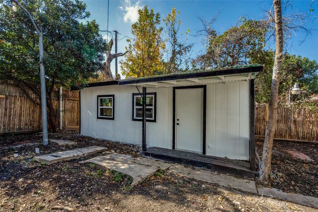 901 Woodleigh Drive, Mckinney, TX 75069