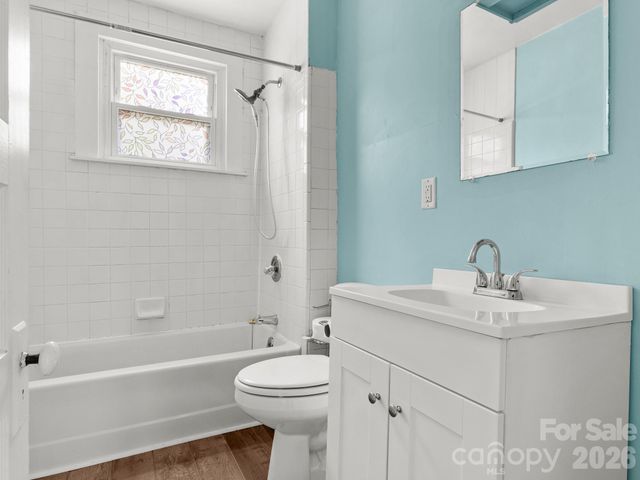 31 Dorchester Avenue, Asheville, NC 28806