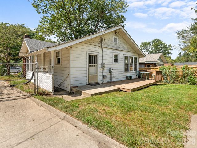 31 Dorchester Avenue, Asheville, NC 28806