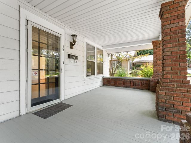 31 Dorchester Avenue, Asheville, NC 28806