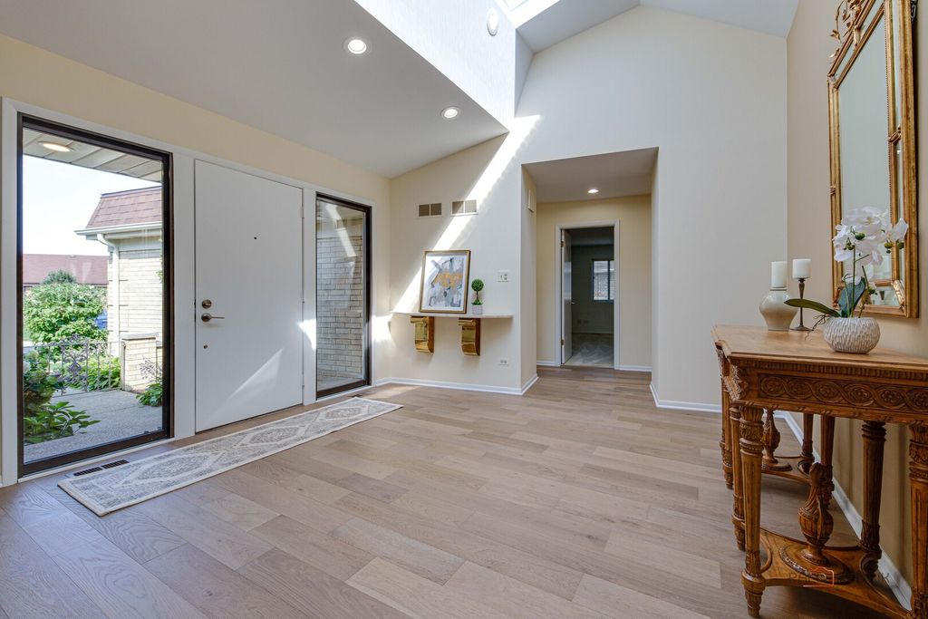 2457 Seville Circle, Northbrook, IL 60062 — photo 3