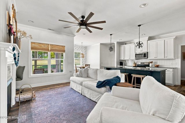 115 Cambridge Lane, West End, NC 27376