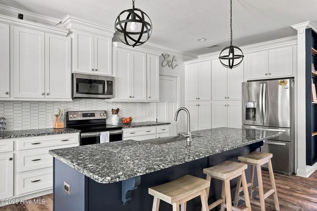 115 Cambridge Lane, West End, NC 27376