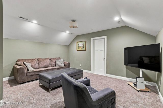 115 Cambridge Lane, West End, NC 27376