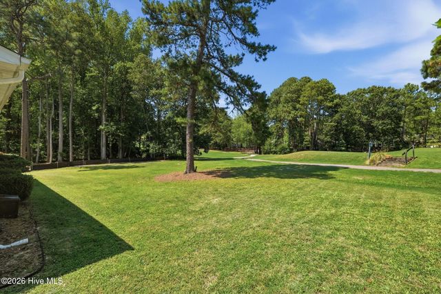 115 Cambridge Lane, West End, NC 27376