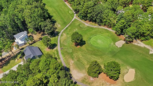 115 Cambridge Lane, West End, NC 27376
