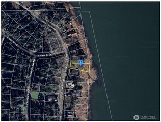 784 Duck Lake Drive NE, Ocean Shores, WA 98569