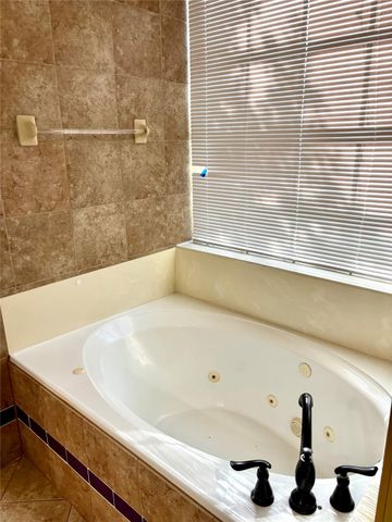 4738 Summer Lakes Streets, Missouri City, TX 77459