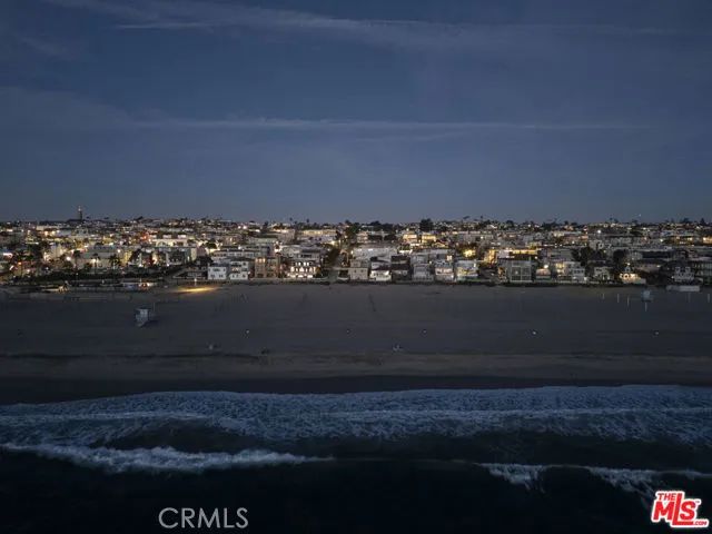 1000 The Strand, Manhattan Beach, CA 90266