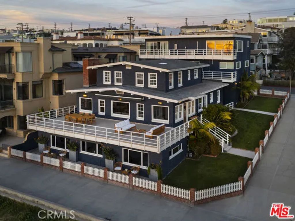 1000 The Strand, Manhattan Beach, CA 90266