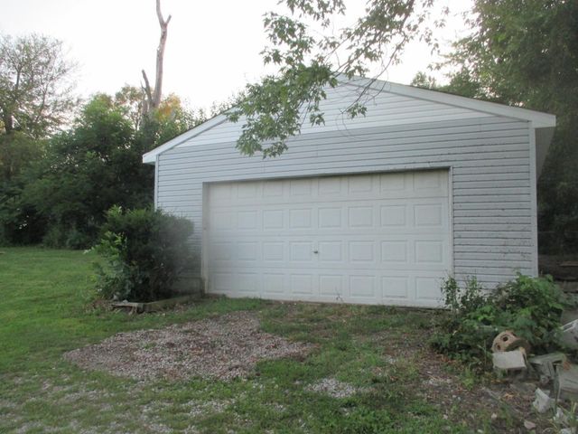 7424 W 140th Place, Cedar Lake, IN 46303