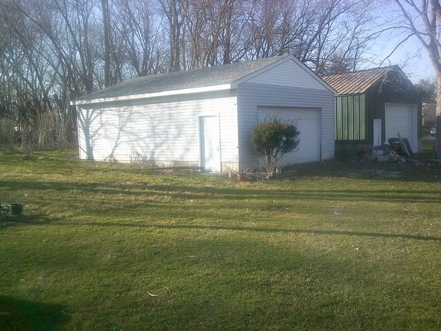 7424 W 140th Place, Cedar Lake, IN 46303