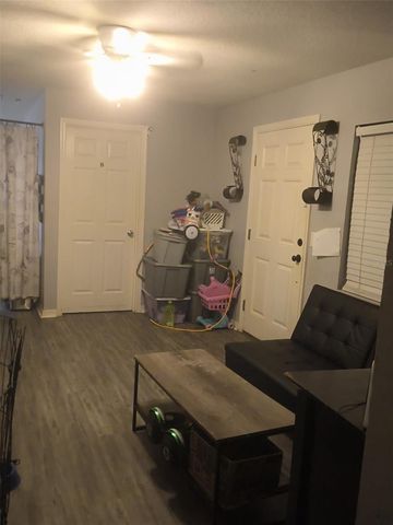 505 HOLT CIRCLE, Winter Haven, FL 33880