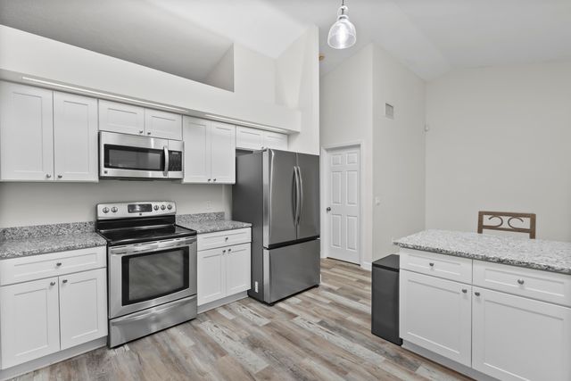 435 61st Avenue, Vero Beach, FL 32968