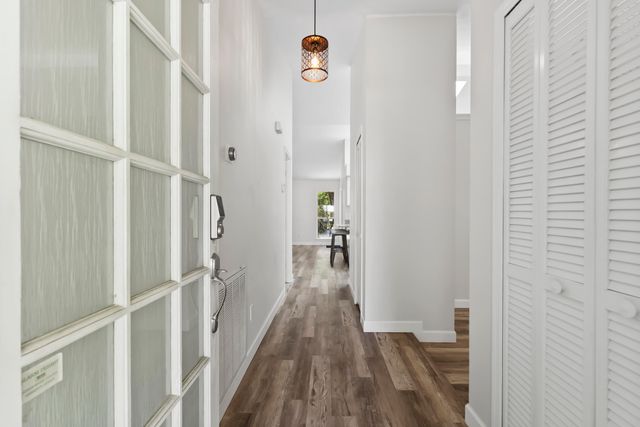 435 61st Avenue, Vero Beach, FL 32968