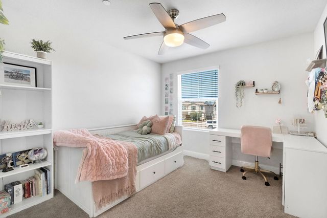 2752 Pontiac Avenue, Clovis, CA 93611