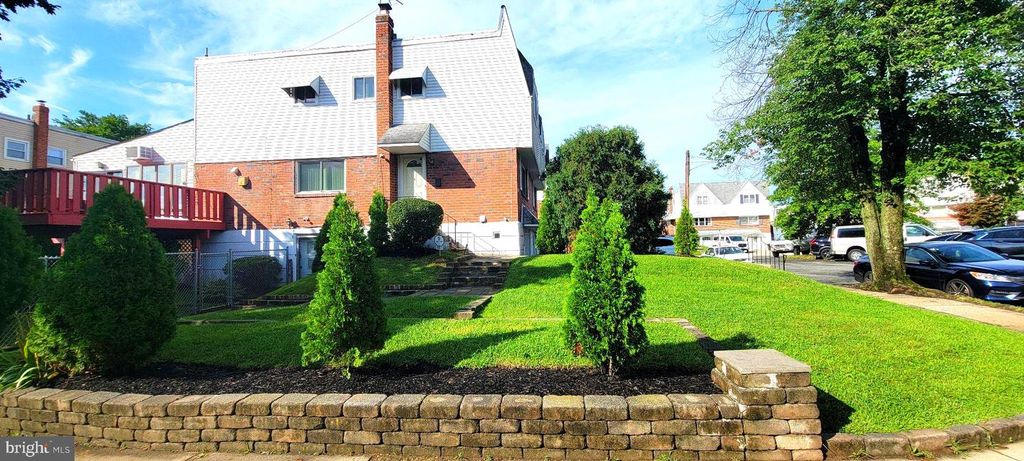 8951 HAVEN PL, PHILADELPHIA, PA 19152 — photo 2