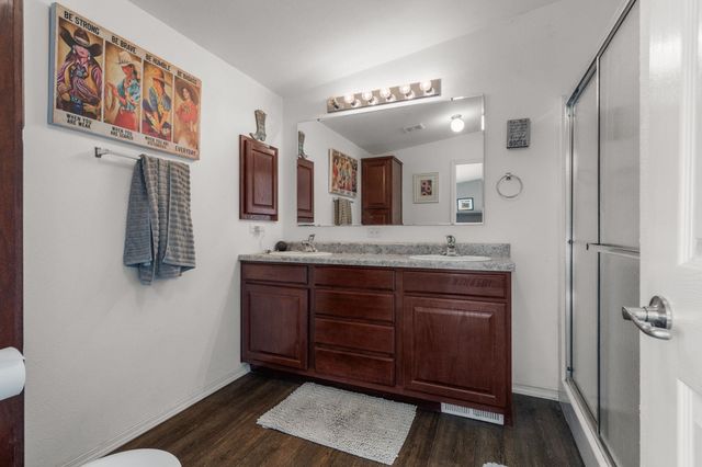 38521 Tekoa Idaho Rd, Tekoa, WA 99033