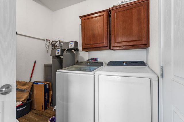 38521 Tekoa Idaho Rd, Tekoa, WA 99033