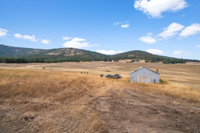 38521 Tekoa Idaho Rd, Tekoa, WA 99033