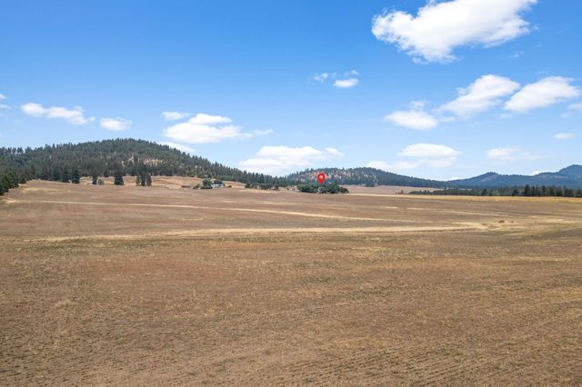 38521 Tekoa Idaho Rd, Tekoa, WA 99033