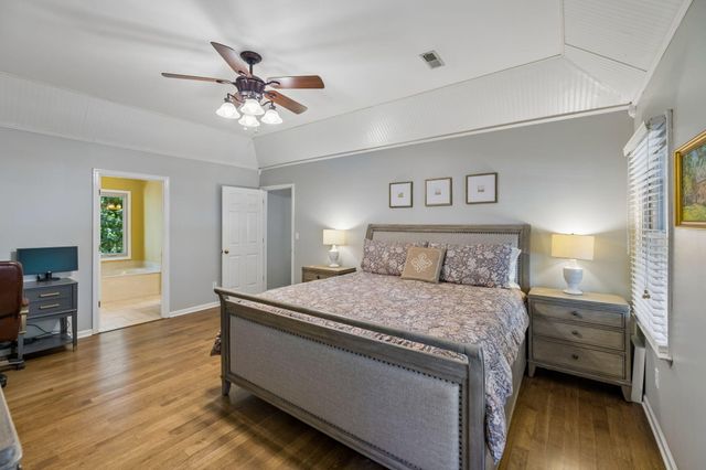 501 N Palisades Drive, Signal Mountain, TN 37377