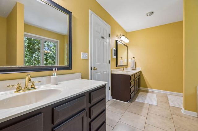 501 N Palisades Drive, Signal Mountain, TN 37377