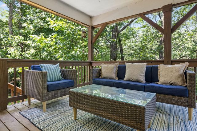501 N Palisades Drive, Signal Mountain, TN 37377
