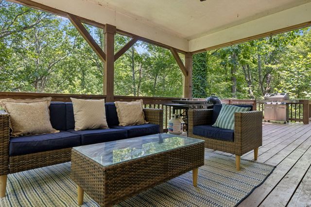 501 N Palisades Drive, Signal Mountain, TN 37377