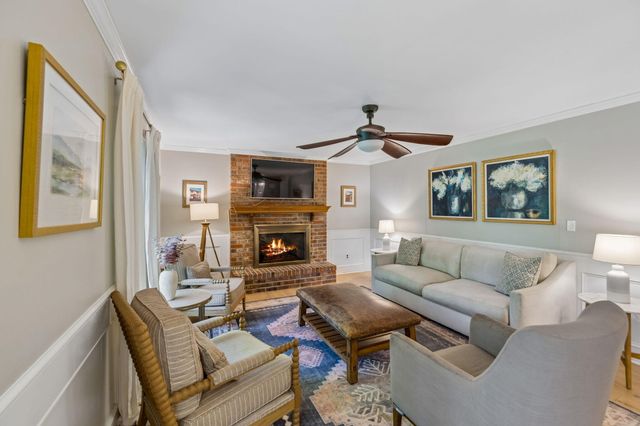 501 N Palisades Drive, Signal Mountain, TN 37377