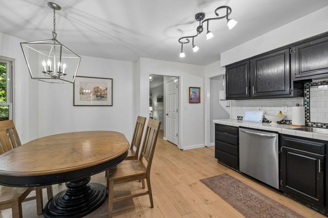501 N Palisades Drive, Signal Mountain, TN 37377