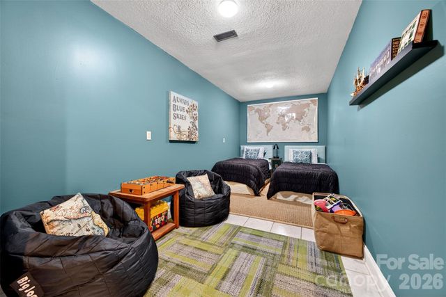 170 Weston Road, Arden, NC 28704