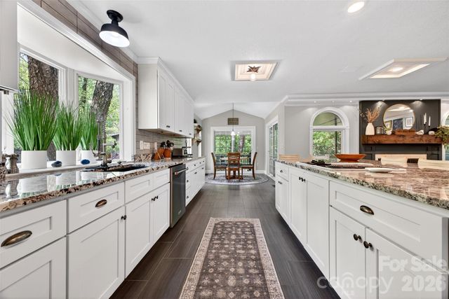 170 Weston Road, Arden, NC 28704