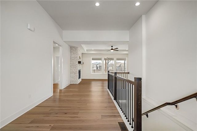 25010 W 89th Terrace, Lenexa, KS 66227